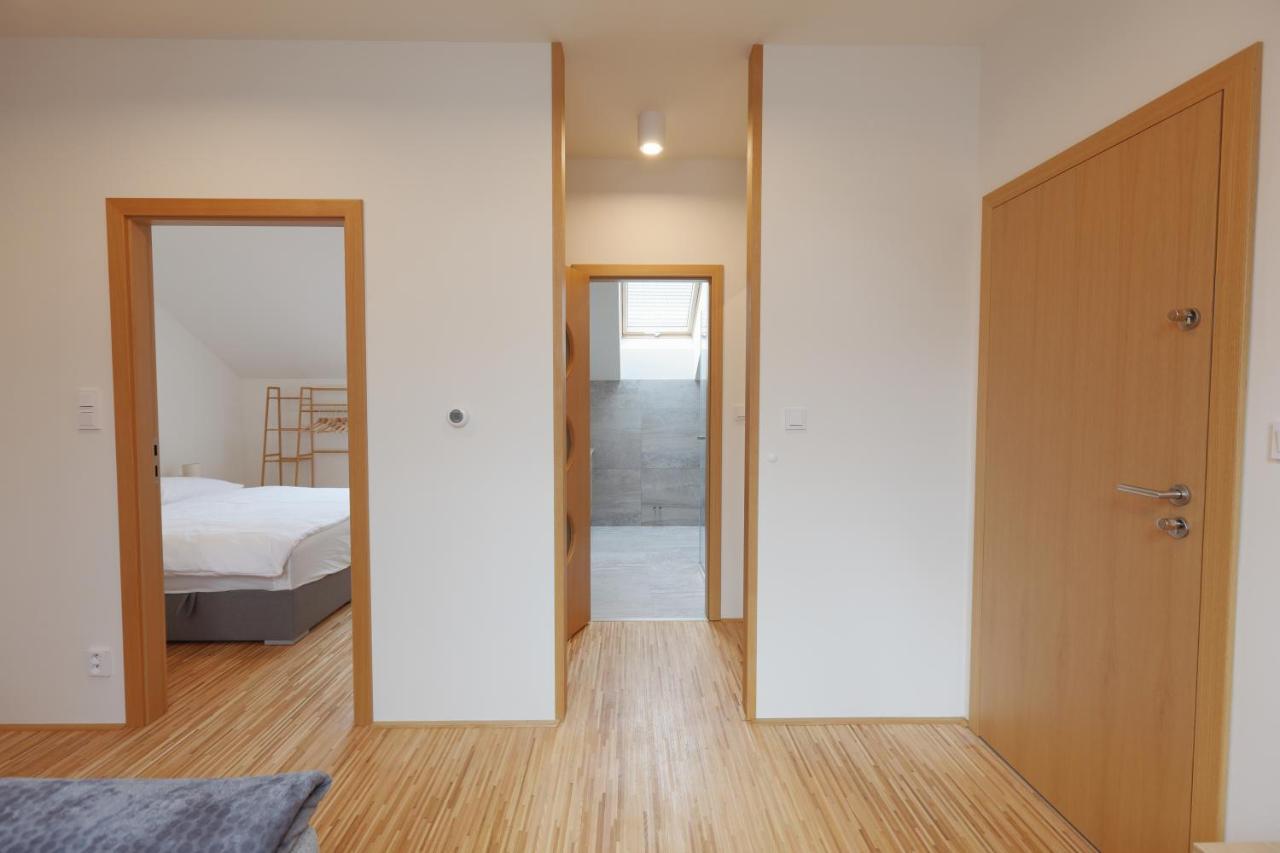 Apartmany U Kvetne Zahrady Кромержиж Экстерьер фото